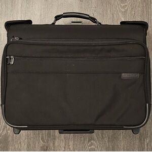 *New* BRIGGS & RILEY CARRY-ON WHEELED GARMENT BAG (Black)